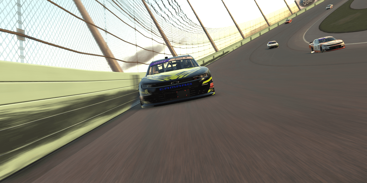 iRacing NASCAR game