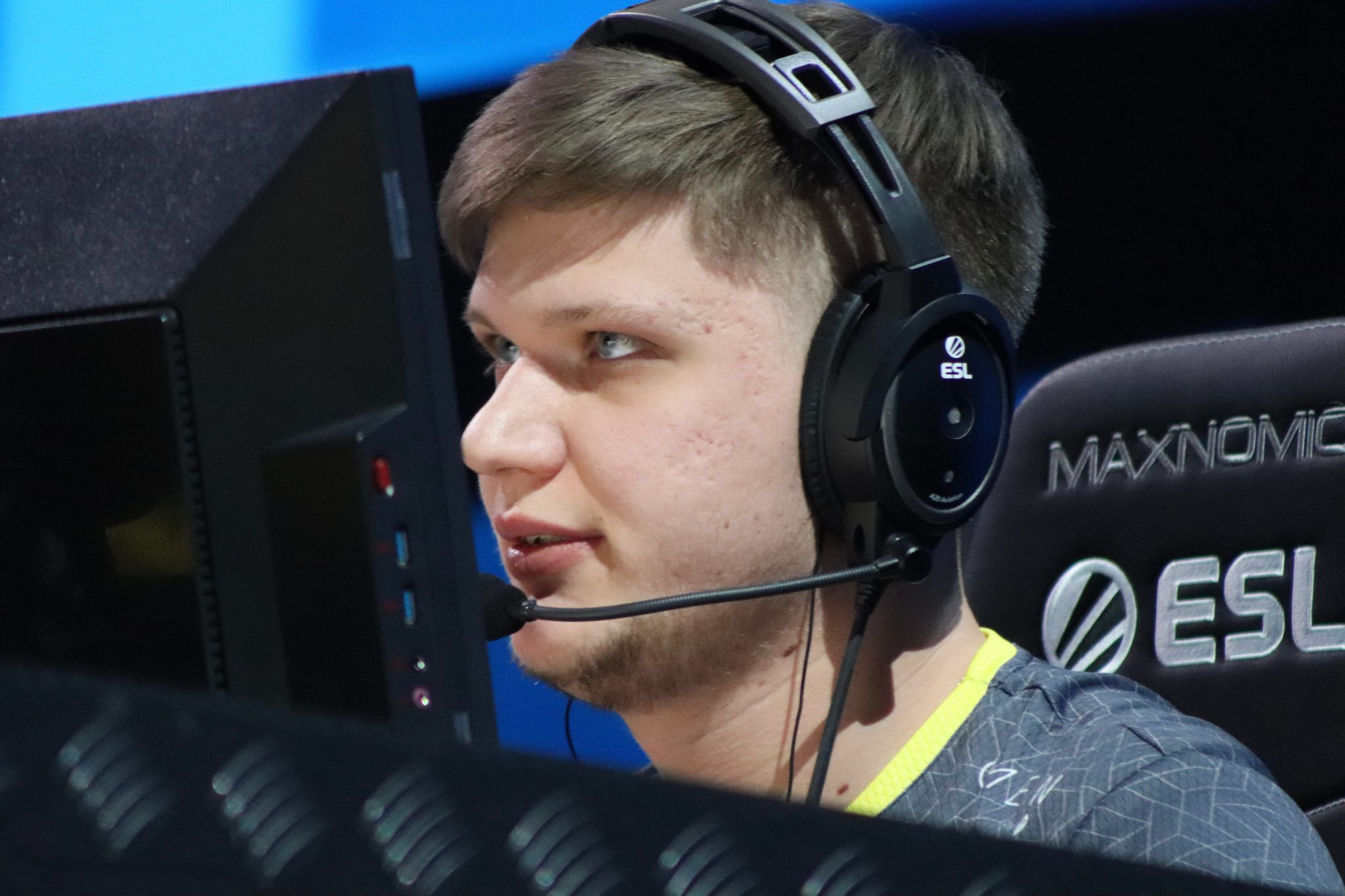 Бывший профессионал Counter-Strike, S1mple, нарушает молчание по поводу своего возвращения к соревнованиям