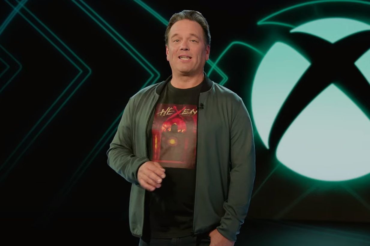 Phil Spencer Regrets ‘Passing’ On Destiny and Guitar Hero