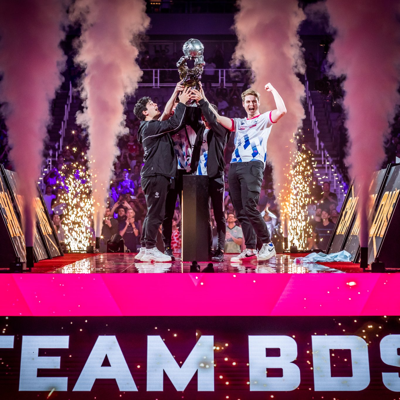 Team BDS Wins 2024 RLCS Grand Finals After Close Semifinals