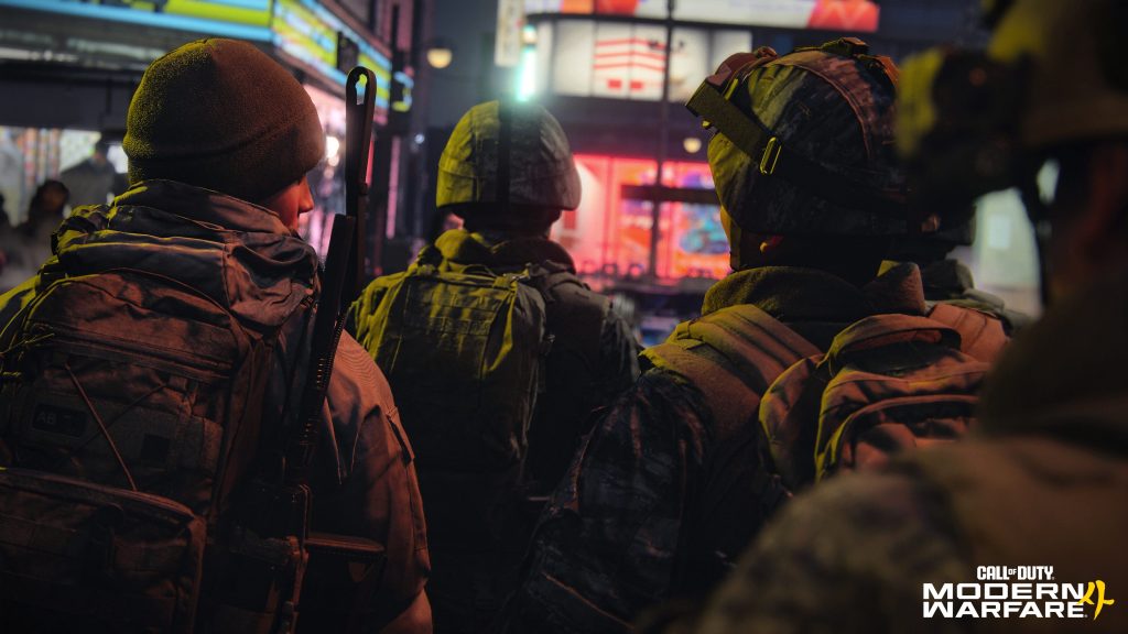 soldiers walking through city in modern warfare 4