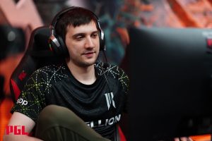 Arteezy Dota 2 PGL Wallachia
