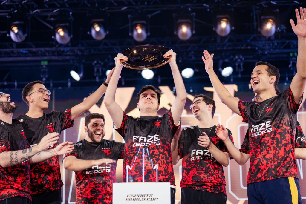 FaZe R6 Siege EWC